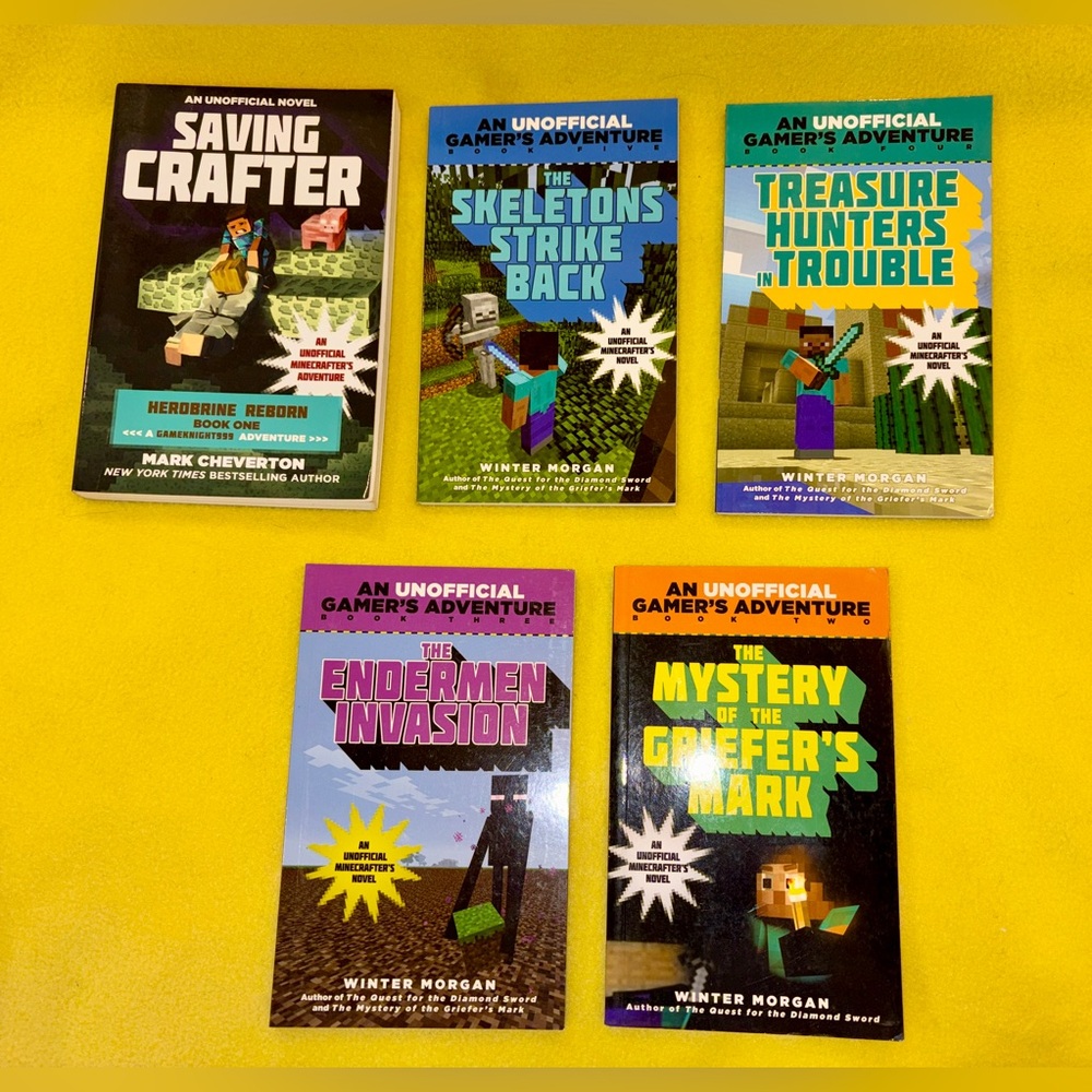 An unofficial gamers adventure set of 5 Minecraft books ages 7+